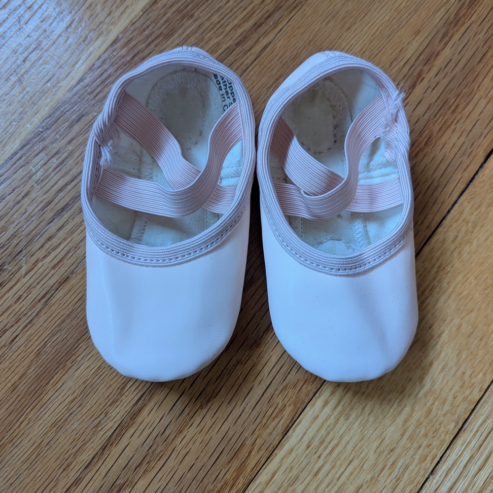 Kids Ballet Shoes in Pink